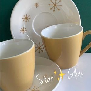 Midcentury 1950 tea cups and saucers in Star Glow pattern by Royal China